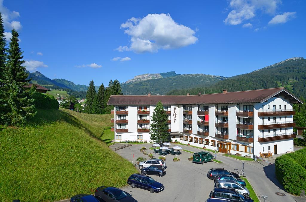 Familienhotel Kleinwalsertal Рицлерн Екстер'єр фото